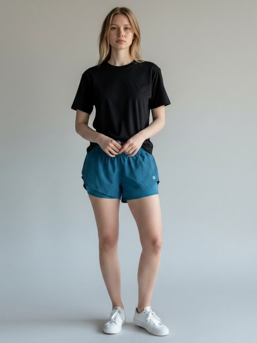 Lululemon Hotty Hot Running Shorts 2.5" Teal Low Rise size 6